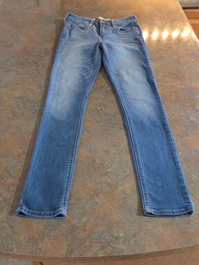 Hollister Women's Light Blue Straight Leg Jeans